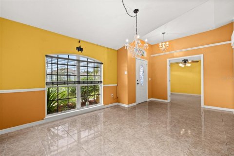 Villa ou maison à vendre à Kissimmee, Floride: 4 chambres, 168.43 m2 № 1901997 - photo 14