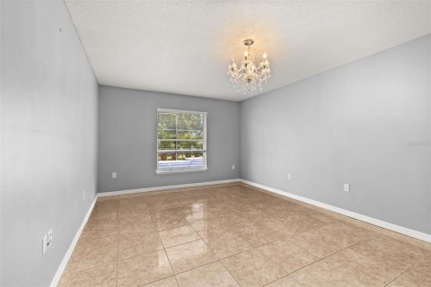 Villa ou maison à vendre à Kissimmee, Floride: 4 chambres, 168.43 m2 № 1901997 - photo 28