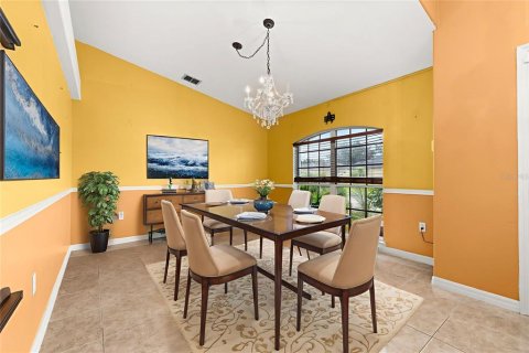 Villa ou maison à vendre à Kissimmee, Floride: 4 chambres, 168.43 m2 № 1901997 - photo 11