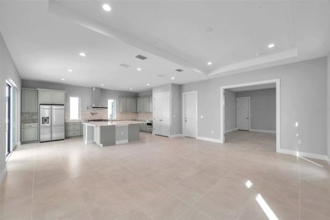 Купить виллу или дом в Брейдентон, Флорида 12 комнат, 375.42м2, № 1636635 - фото 30