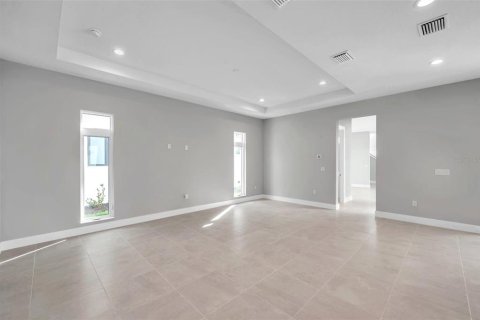 Купить виллу или дом в Брейдентон, Флорида 12 комнат, 375.42м2, № 1636635 - фото 23