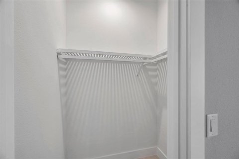 Купить виллу или дом в Брейдентон, Флорида 12 комнат, 375.42м2, № 1636635 - фото 22