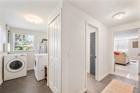 Villa ou maison à vendre à Lakeland, Floride: 4 chambres, 235.41 m2 № 2388924 - photo 21
