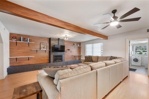 Villa ou maison à vendre à Lakeland, Floride: 4 chambres, 235.41 m2 № 2388924 - photo 12