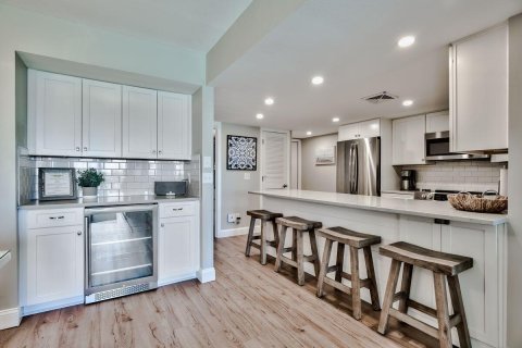 Condominio en venta en Destin, Florida, 2 dormitorios, 88.26 m2 № 560832 - foto 1