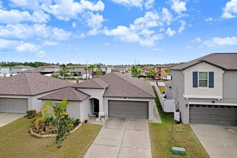 House in Riverview, Florida 4 bedrooms, 179.77 sq.m. № 2202008