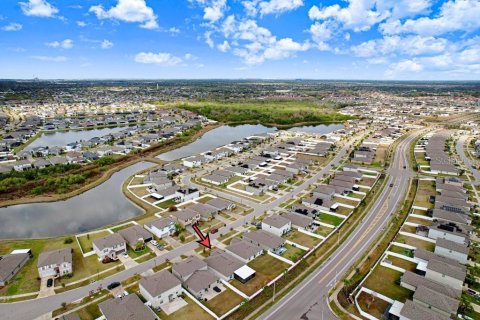 Купить виллу или дом в Ривервью, Флорида 6 комнат, 179.77м2, № 2202008 - фото 5