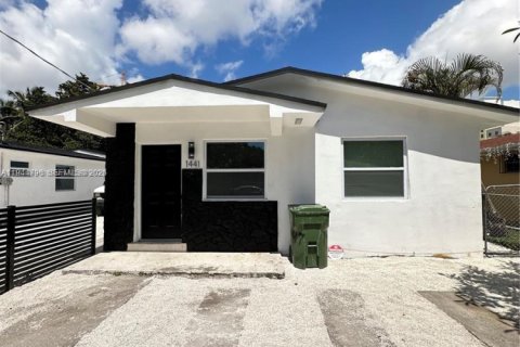 Propiedad comercial en venta en Miami, Florida № 2001391 - foto 14