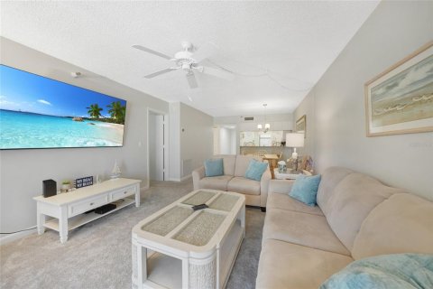 Condominio en venta en Englewood, Florida, 2 dormitorios, 99.41 m2 № 1759287 - foto 12