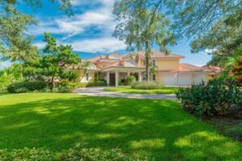 Condo in Stuart, Florida, 4 bedrooms  № 2250406 - photo 23