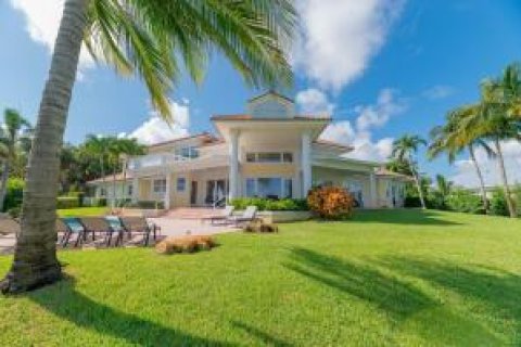 Condo in Stuart, Florida, 4 bedrooms  № 2250406 - photo 3