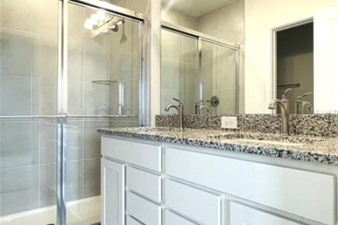 Casa en venta en Winter Haven, Florida, 3 dormitorios, 137.5 m2 № 1899510 - foto 4