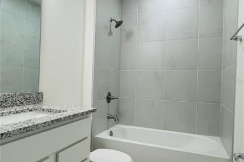 Casa en venta en Winter Haven, Florida, 3 dormitorios, 137.5 m2 № 1899510 - foto 6