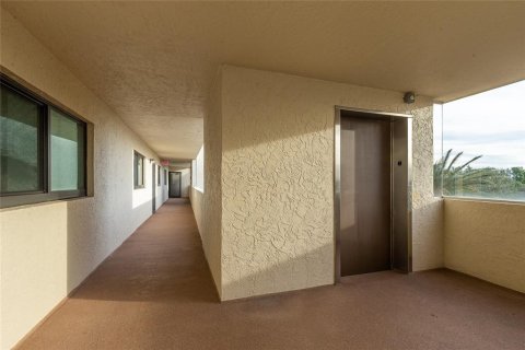 Condo in Bradenton, Florida, 2 bedrooms  № 1518390 - photo 18