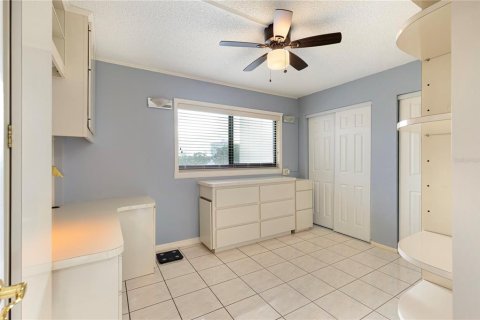 Condo in Bradenton, Florida, 2 bedrooms  № 1518390 - photo 13