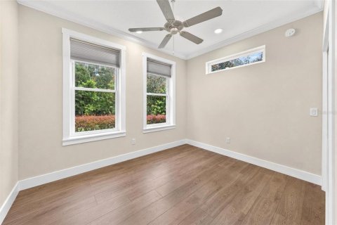 House in Oxford, Florida 2 bedrooms, 71.72 sq.m. № 2403422 - photo 22