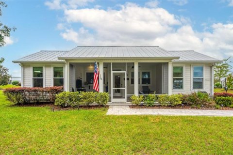 House in Oxford, Florida 2 bedrooms, 71.72 sq.m. № 2403422 - photo 2