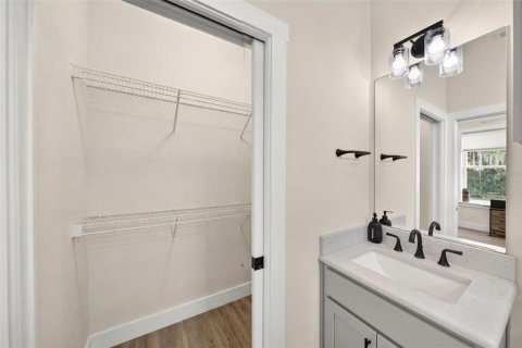 House in Oxford, Florida 2 bedrooms, 71.72 sq.m. № 2403422 - photo 29