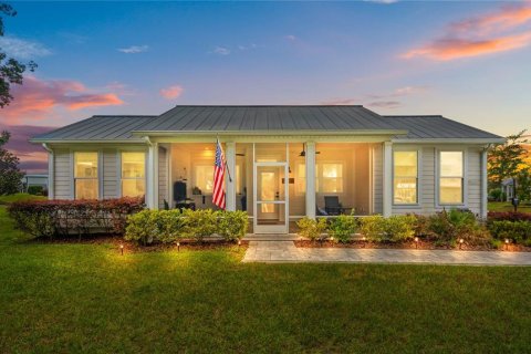 House in Oxford, Florida 2 bedrooms, 71.72 sq.m. № 2403422