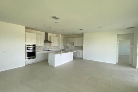 Купить виллу или дом в Киссимми, Флорида 9 комнат, 233.46м2, № 1899211 - фото 3
