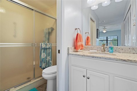 Condo in Dunedin, Florida, 2 bedrooms  № 1747606 - photo 13