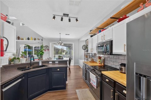 Casa en venta en Haines City, Florida, 5 dormitorios, 254.83 m2 № 2199293 - foto 21