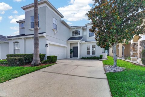 House in Haines City, Florida 5 bedrooms, 254.83 sq.m. № 2199293