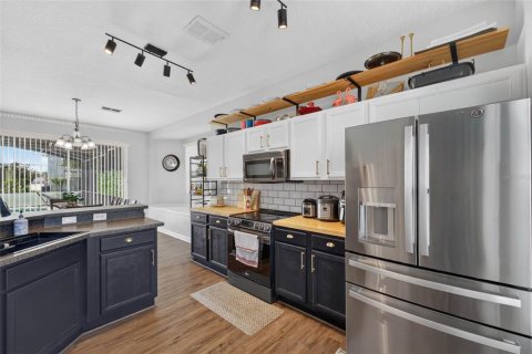 Casa en venta en Haines City, Florida, 5 dormitorios, 254.83 m2 № 2199293 - foto 18