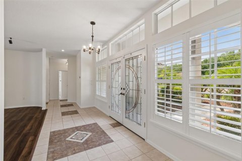 House in Tarpon Springs, Florida 3 bedrooms, 246.75 sq.m. № 2239757 - photo 10