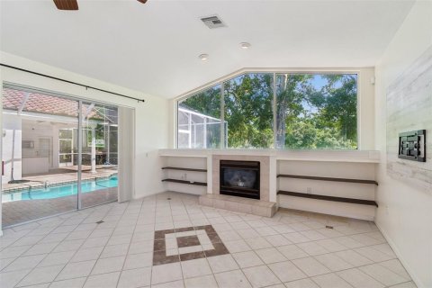 House in Tarpon Springs, Florida 3 bedrooms, 246.75 sq.m. № 2239757 - photo 29