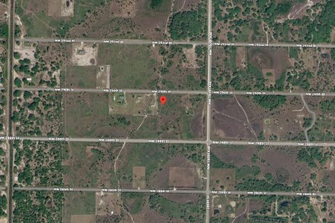 Propiedad comercial en venta en Okeechobee, Florida № 2158507 - foto 12