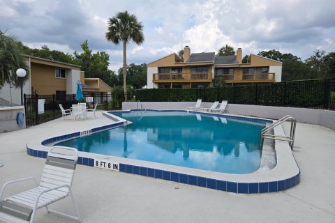Condo in Mount Dora, Florida, 2 bedrooms  № 1870860 - photo 2