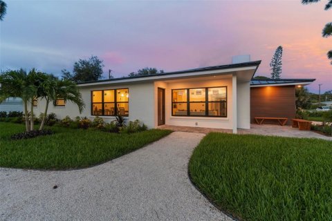 Casa en Venice, Florida 3 dormitorios, 152.55 m2 № 2330823