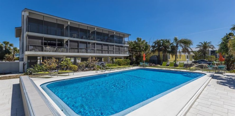 Condo in Holmes Beach, Florida, 2 bedrooms  № 1572070