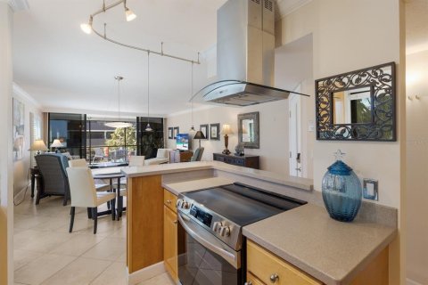 Condo in Holmes Beach, Florida, 2 bedrooms  № 1572070 - photo 30