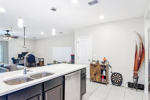 Townhouse in Kissimmee, Florida 3 bedrooms, 163.69 sq.m. № 1781217 - photo 8