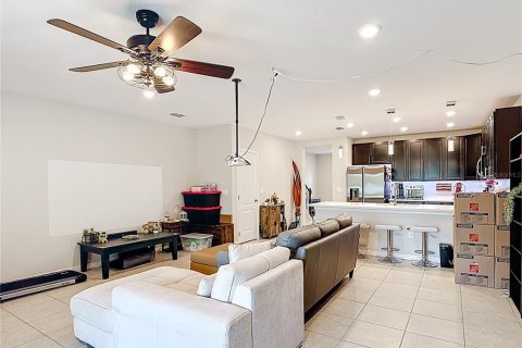 Townhouse in Kissimmee, Florida 3 bedrooms, 163.69 sq.m. № 1781217 - photo 12