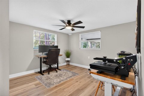 Villa ou maison à vendre à Tarpon Springs, Floride: 4 chambres, 183.11 m2 № 2142933 - photo 11