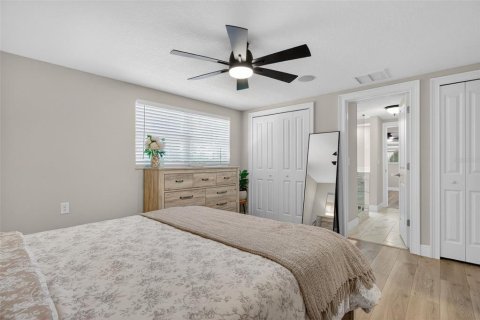 Villa ou maison à vendre à Tarpon Springs, Floride: 4 chambres, 183.11 m2 № 2142933 - photo 8
