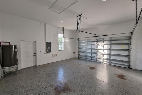 House in Rotonda, Florida 3 bedrooms, 161.46 sq.m. № 2096473 - photo 30