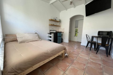 Immobilier commercial à louer à Miami Beach, Floride: 4 chambres, 237.74 m2 № 1969705 - photo 11