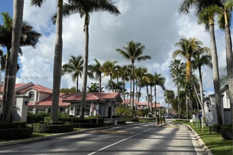 Купить таунхаус в Дорал, Флорида 2 спальни, 85.75м2, № 2045149 - фото 21