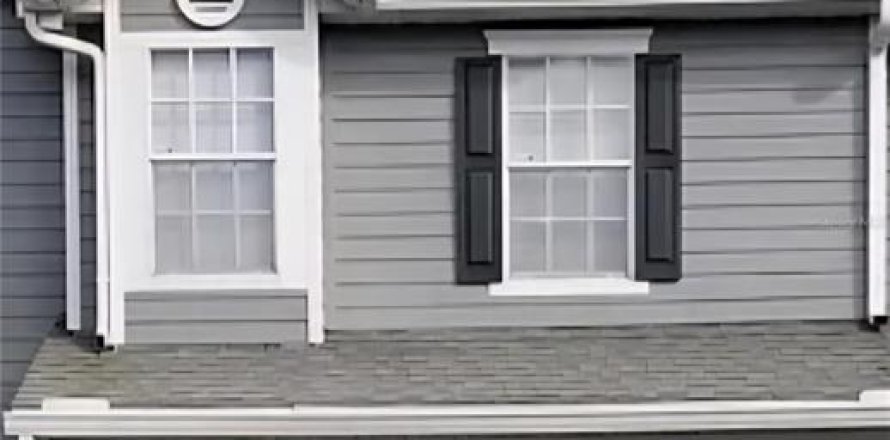 Adosado en Tampa, Florida 2 dormitorios, 120.03 m2 № 1905524