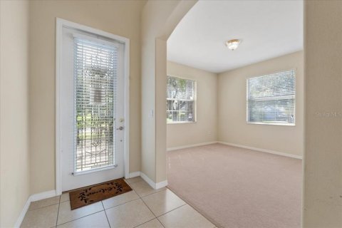 House in Davenport, Florida 5 bedrooms, 291.71 sq.m. № 1917840 - photo 7