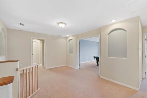 House in Davenport, Florida 5 bedrooms, 291.71 sq.m. № 1917840 - photo 22
