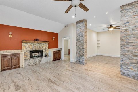 Villa ou maison à vendre à Apopka, Floride: 4 chambres, 181.25 m2 № 1910929 - photo 20