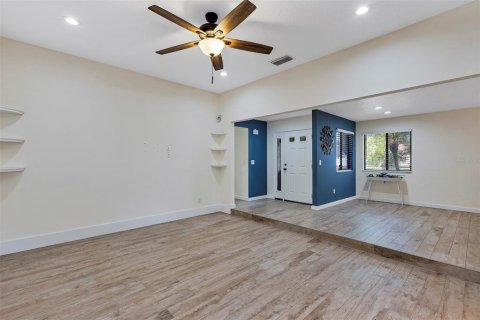 Villa ou maison à vendre à Apopka, Floride: 4 chambres, 181.25 m2 № 1910929 - photo 24