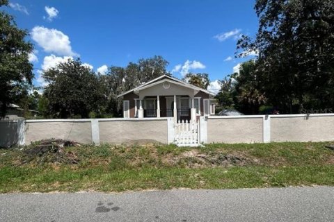 House in Eaton Park, Florida 4 bedrooms, 90.02 sq.m. № 1916857 - photo 22