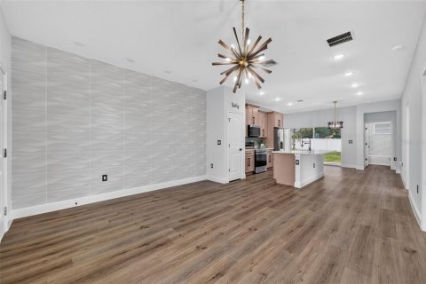 Casa en venta en Poinciana, Florida, 4 dormitorios, 158.86 m2 № 2277392 - foto 6