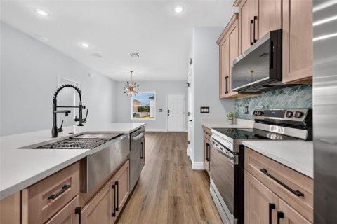 Casa en venta en Poinciana, Florida, 4 dormitorios, 158.86 m2 № 2277392 - foto 15
